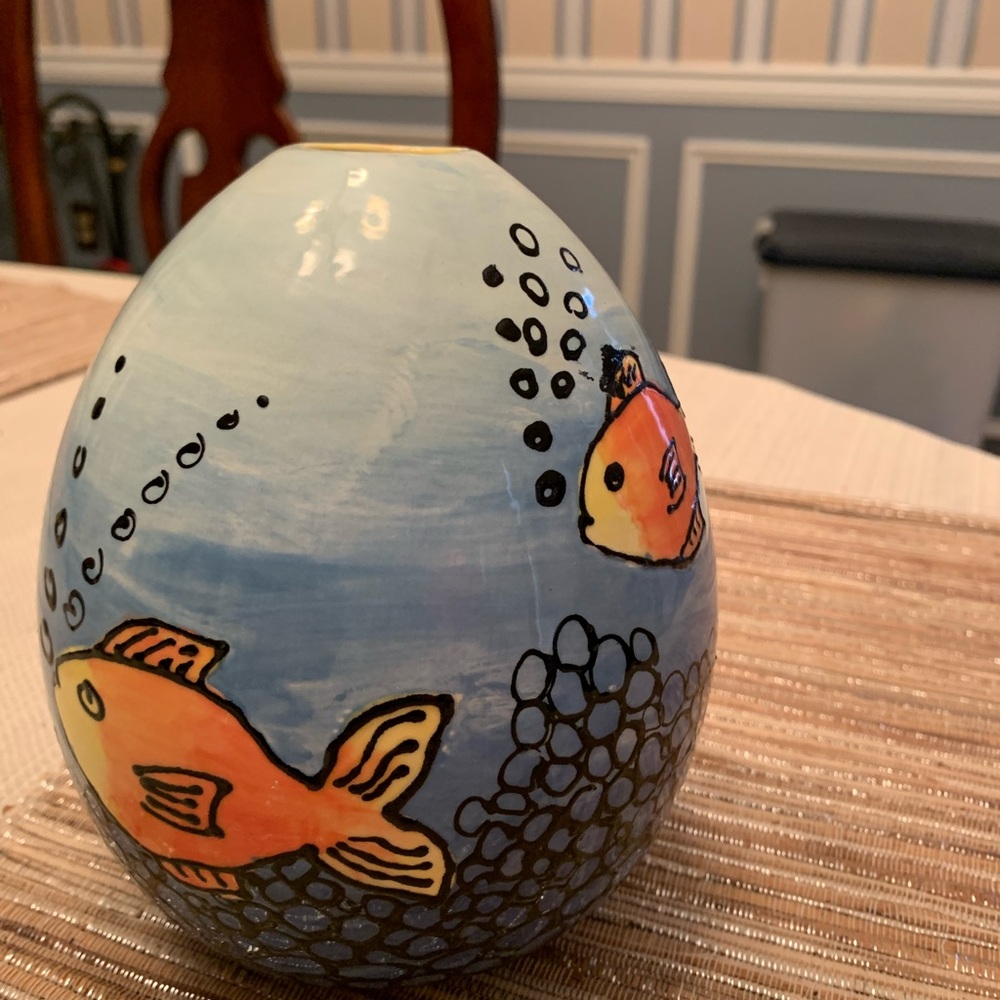 Preloved‎ vintage fish vase signed